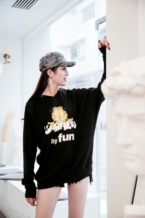 当红淘宝女主播排名,揭秘当红主播们的魅力与影响力