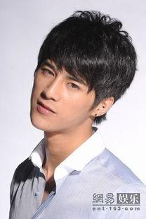 姜潮资料,多才多艺的影视新星,从偶像到实力派演员的蜕变之路