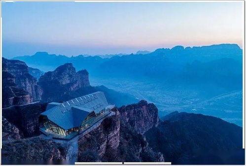 在太行山上背景,雄伟壮丽的自然奇观与红色革命圣地