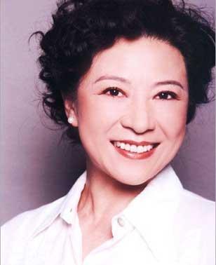 尹松个人资料,才华横溢的青年才俊,多领域成就斐然